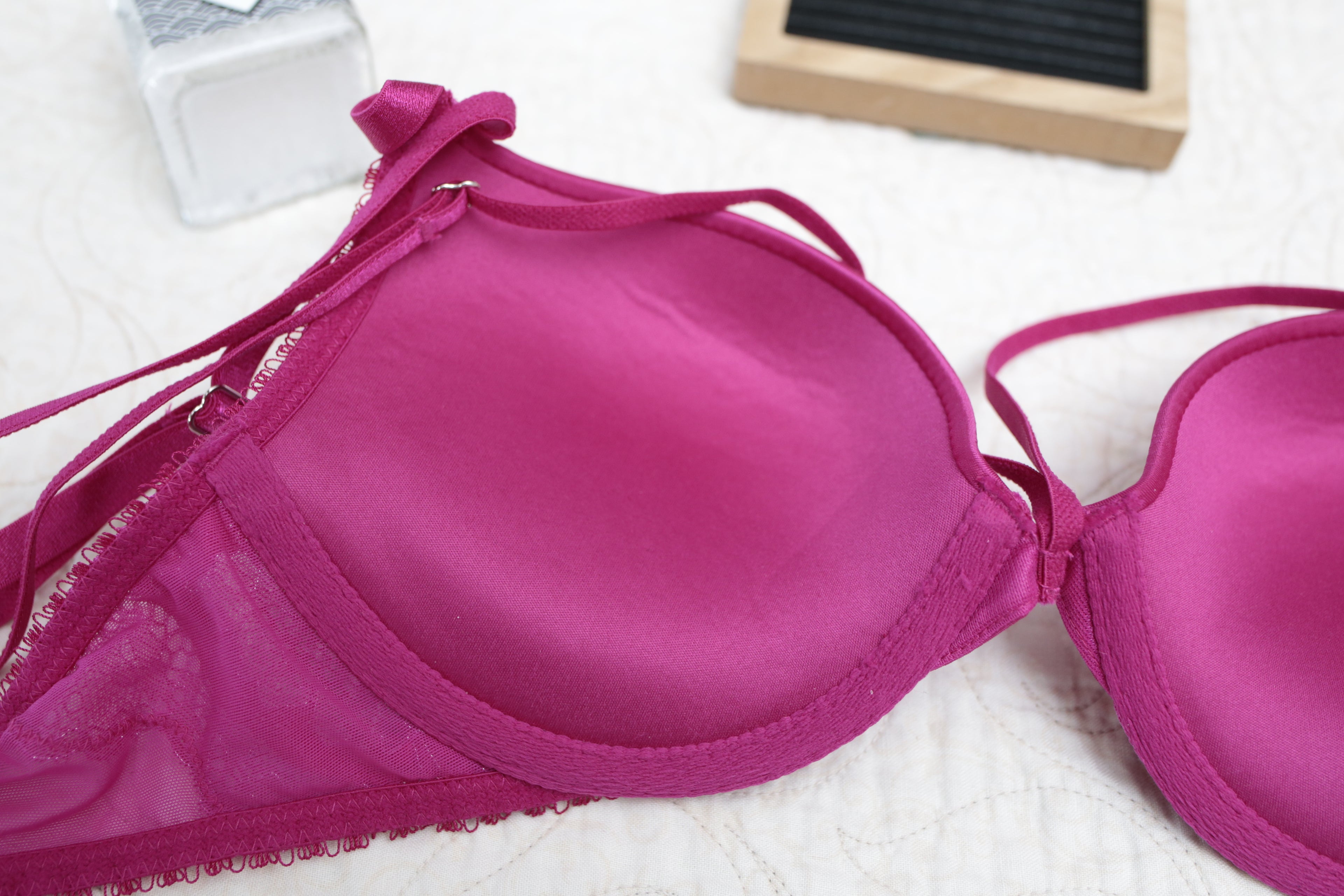 Victoria's Secret 34B Very Sexy Push-up Strappy Demi Plunge Bra Fuchsia Pink NEW