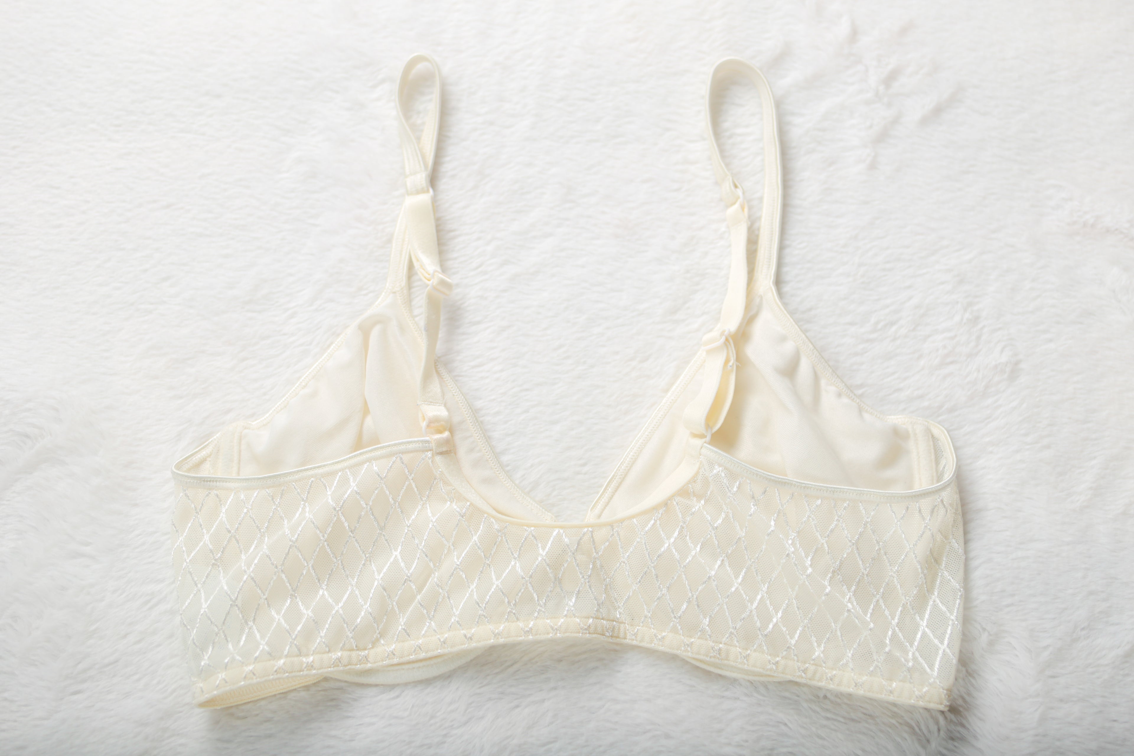 Warner's Vintage Frankly Fabulous 02548 Unlined Sheer Mesh Front Close Demi Bra 38C Ivory