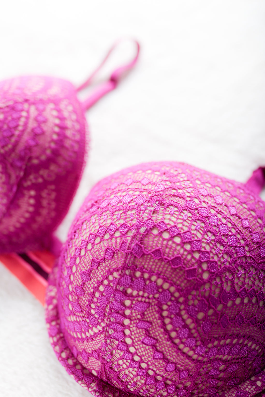 Victoria's Secret Very Sexy Push Up Funky Colorful Padded Demi Bra Pink 32DD