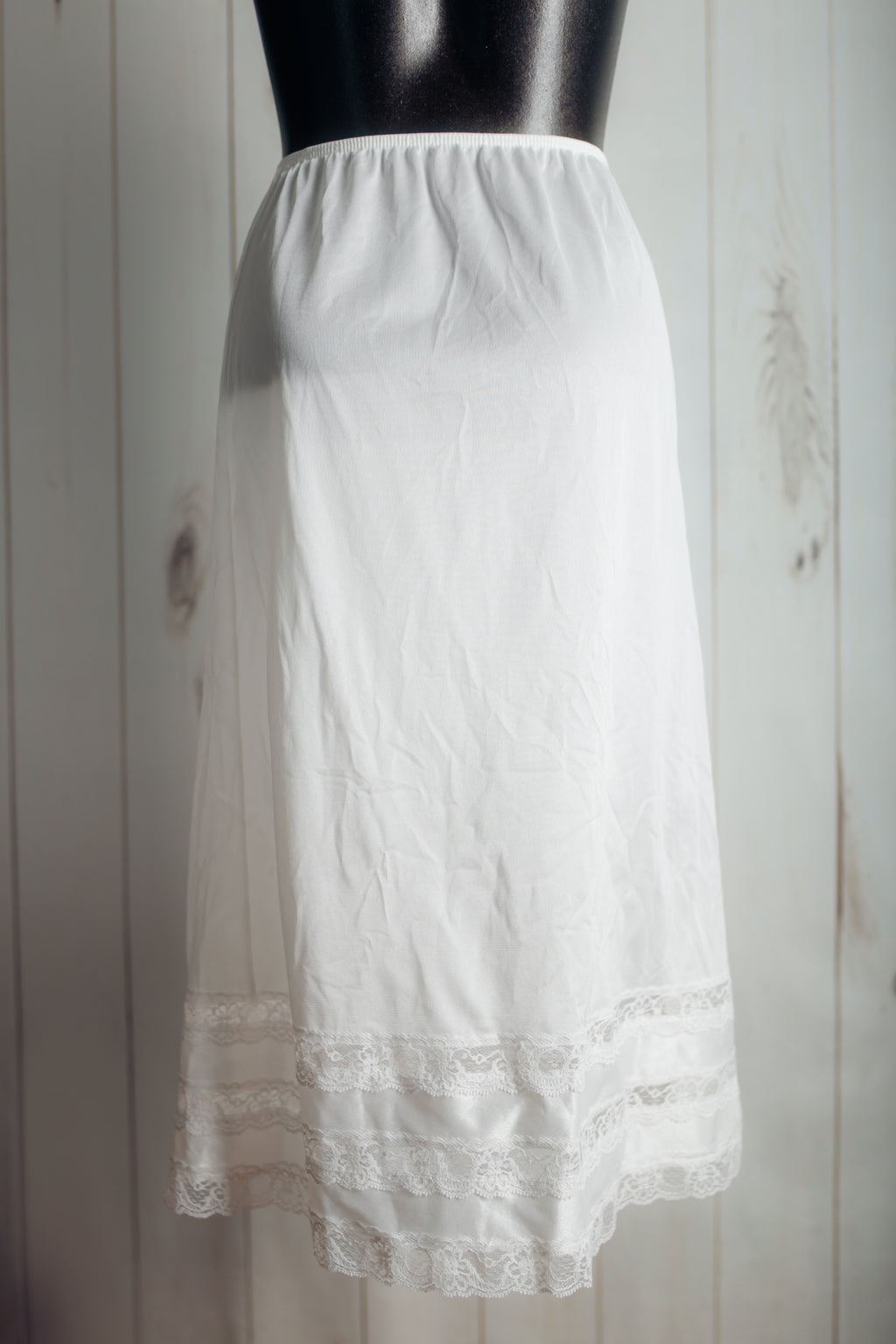 Vintage White Short Soft Satin Half Slip Lace Hem USA-made Small