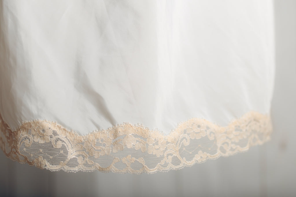 Lady Lynne Vintage Short Half Slip Medium White USA-made