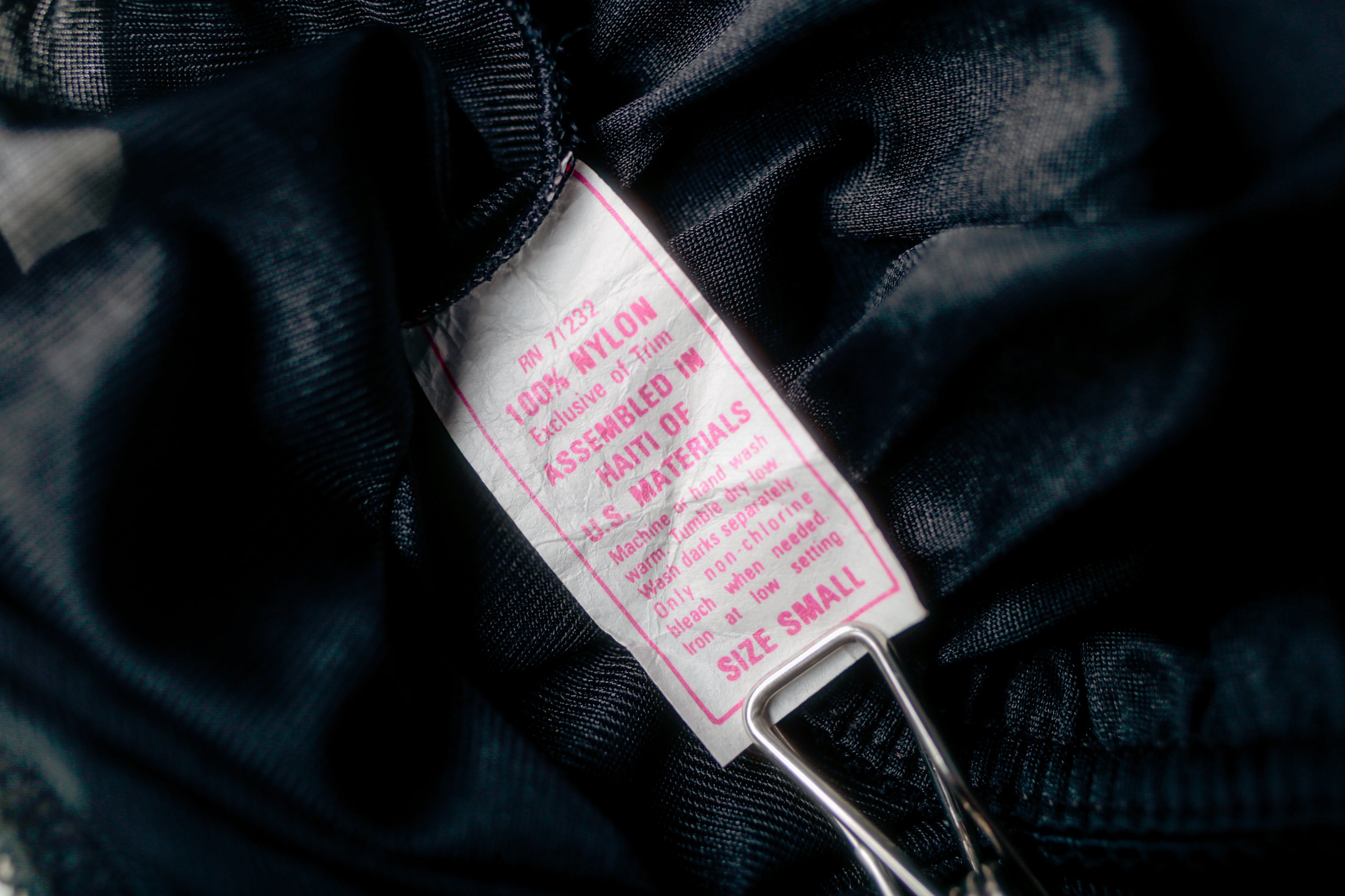 Vintage Satin Single Slit Hem Knee Half Slip Small Black