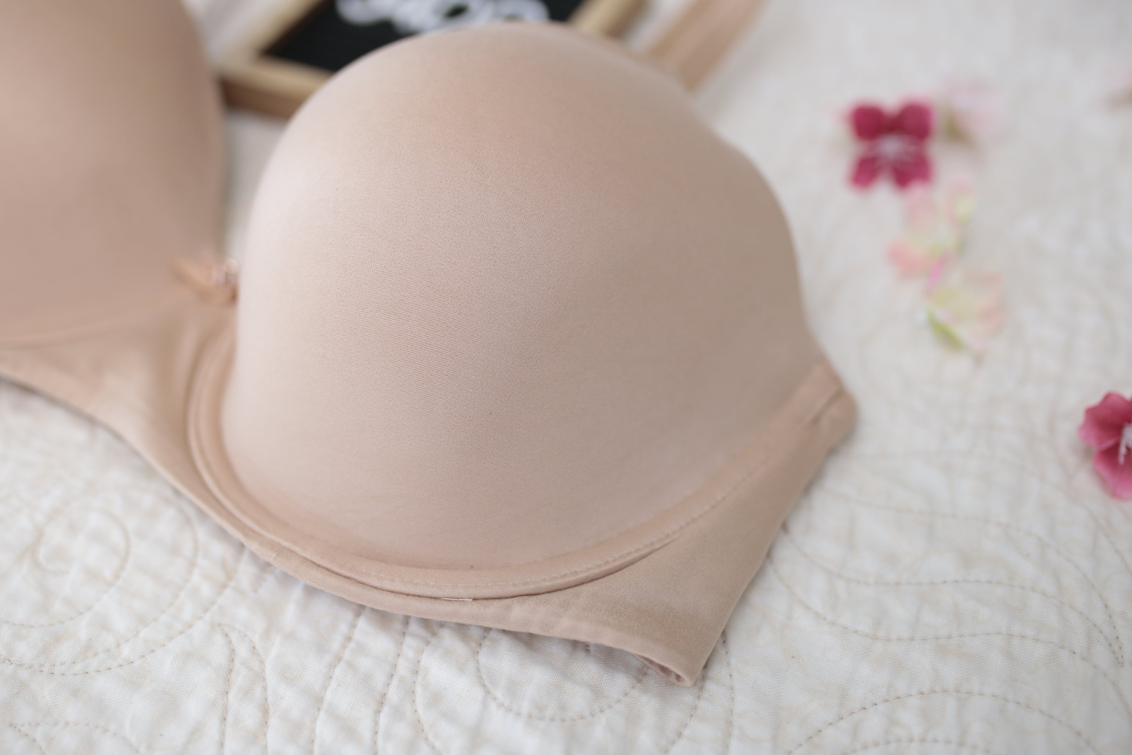 Victoria's Secret 34DD Body by Victoria Lined Demi Underwire T-shirt Bra Beige Nude