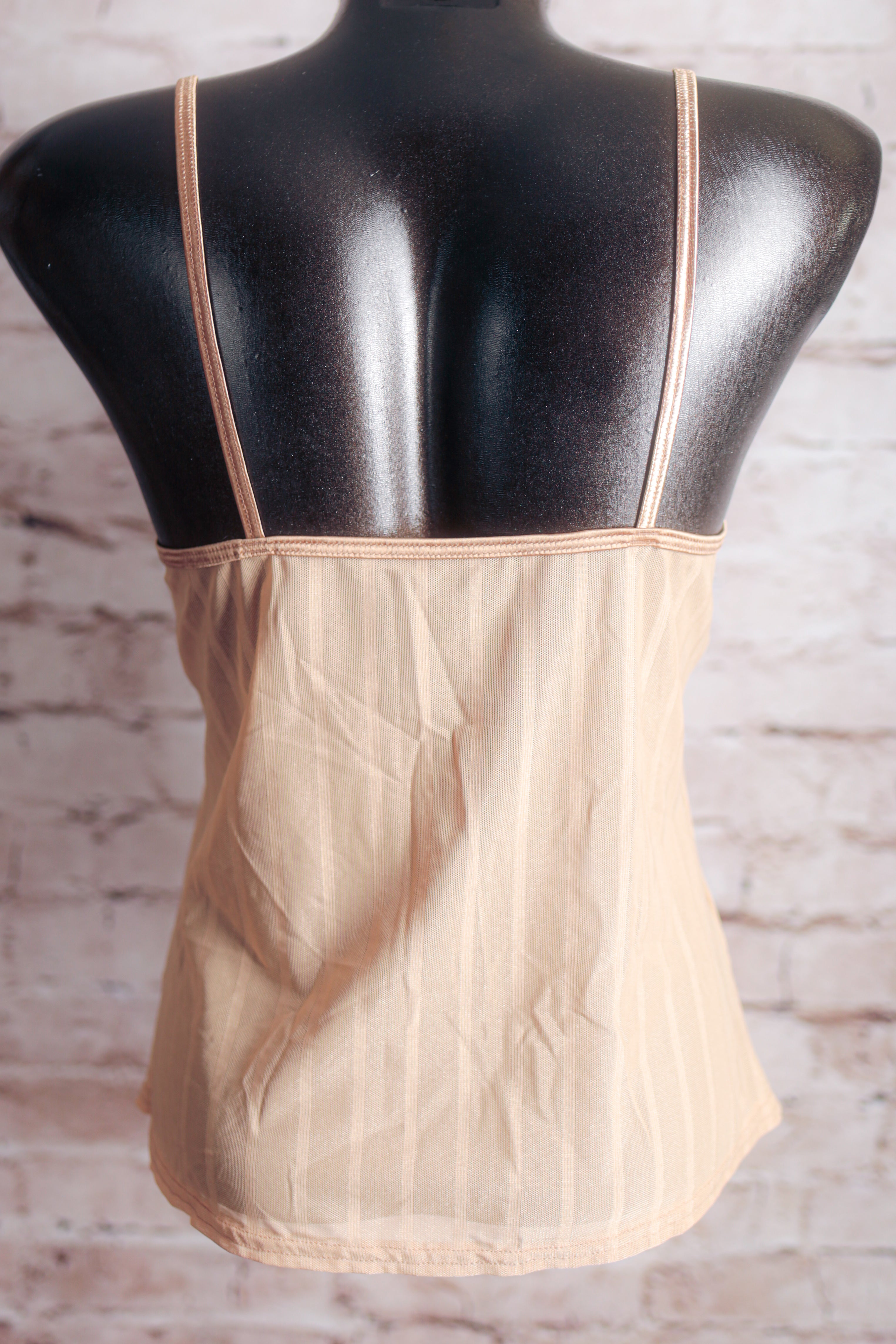 Warner's Vintage Naked Truth Sheer Mesh Breathable Cami Large NEW