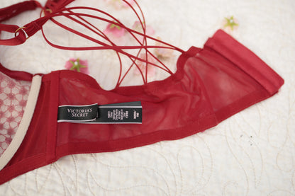 Victoria's Secret 36DDD Unlined Plunge Sheer Bra Red and White Starburst