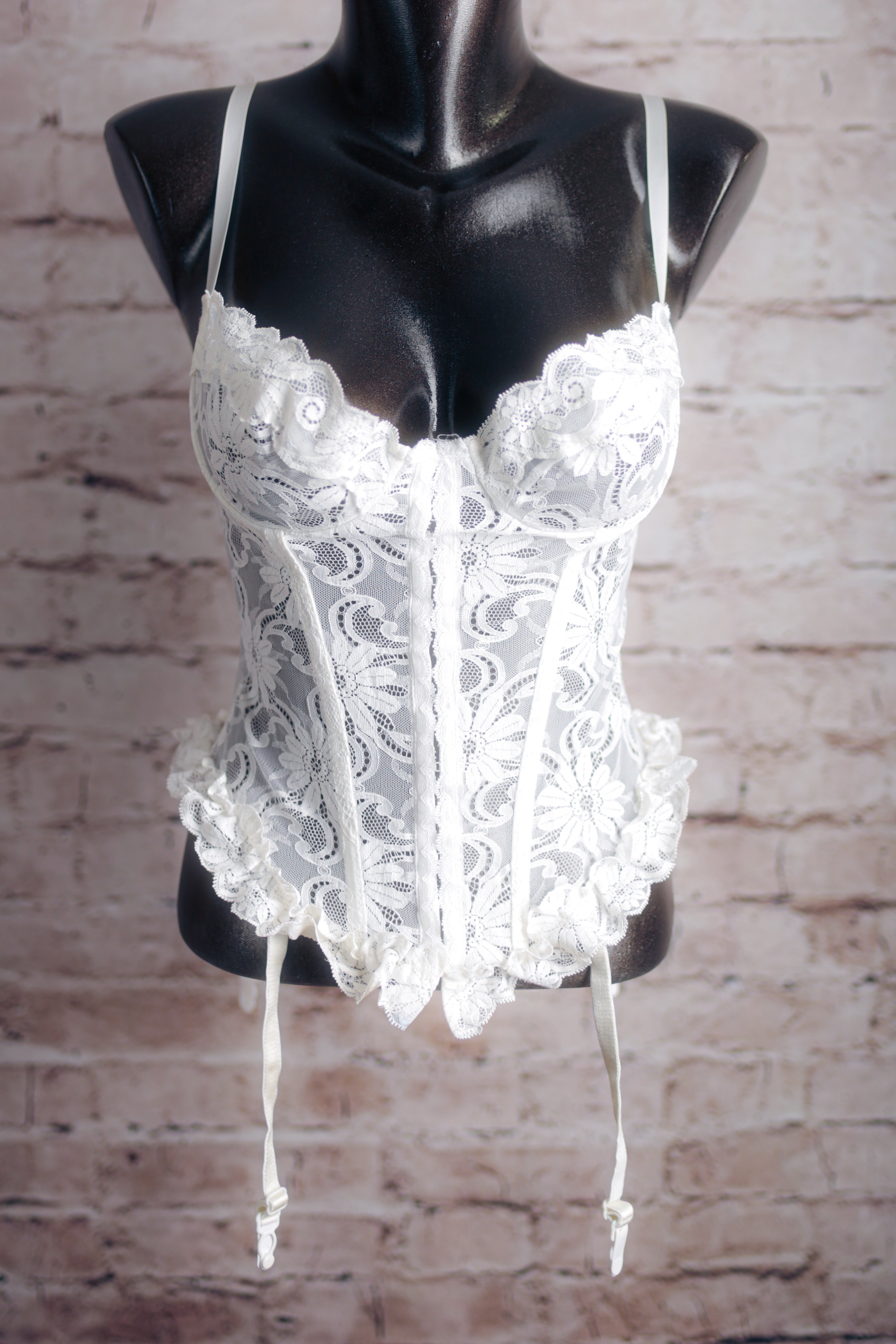 Faris Vintage Boned Unlined Sheer Lace Bustier Chemise Garter Straps Lingerie Medium White