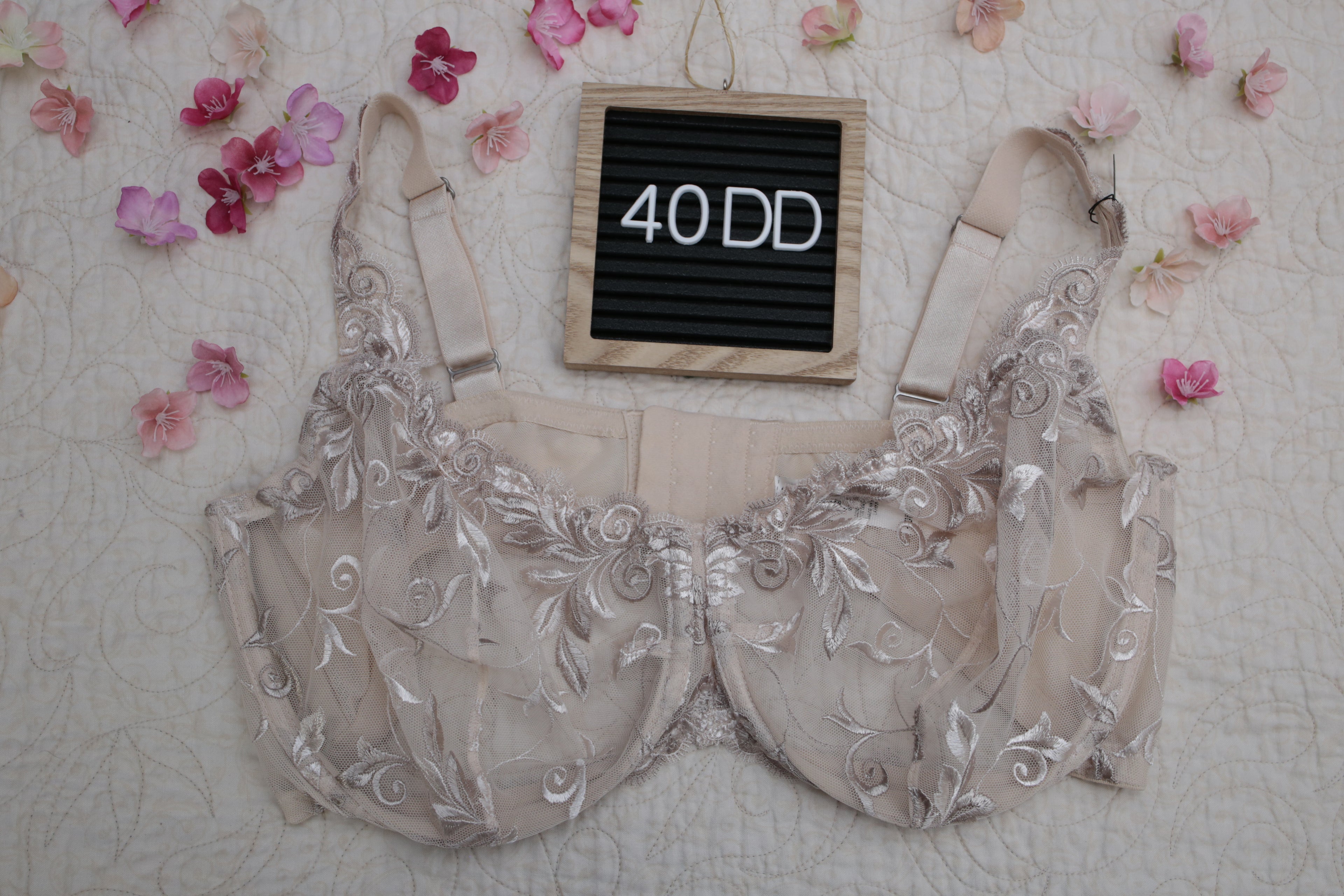 Soma 40DD Sensuous Lace Unlined Underwire Bra Beige Sheer Floral