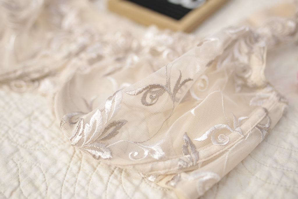 Soma 40DD Sensuous Lace Unlined Underwire Bra Beige Sheer Floral