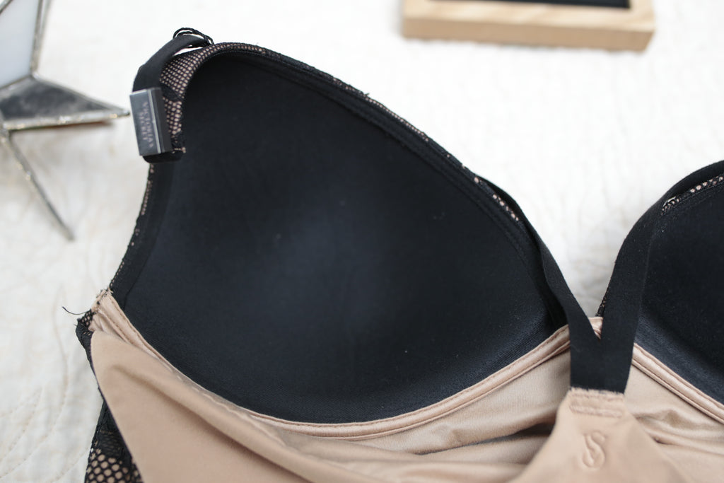 Victoria's Secret 34B Body by Victoria Lined Plunge Racerback Wireless T-shirt Bra Beige Black NEW