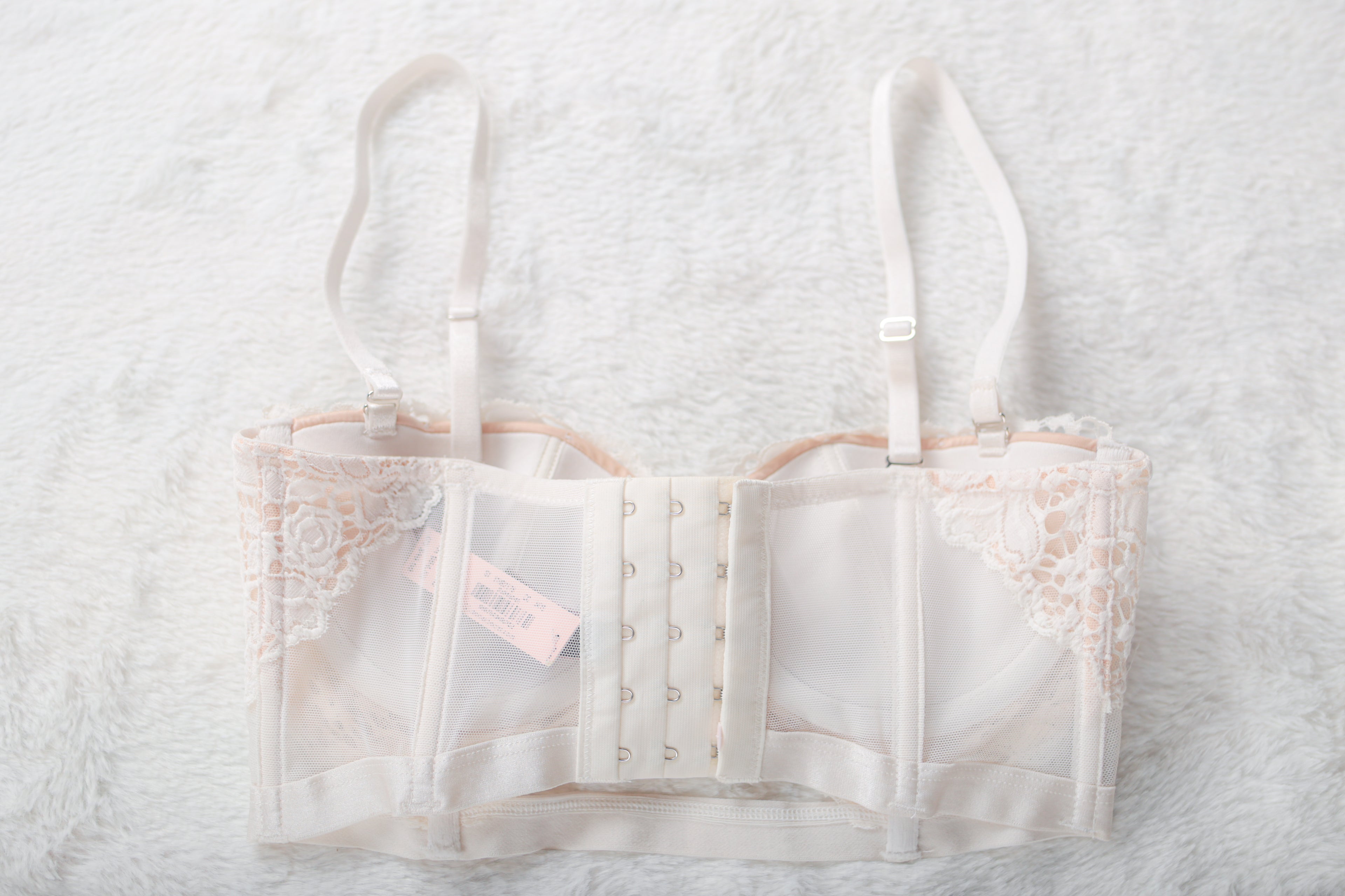 Victoria's Secret Very Sexy Multi-way Convertible Bra 32C White Nude Lace NEW