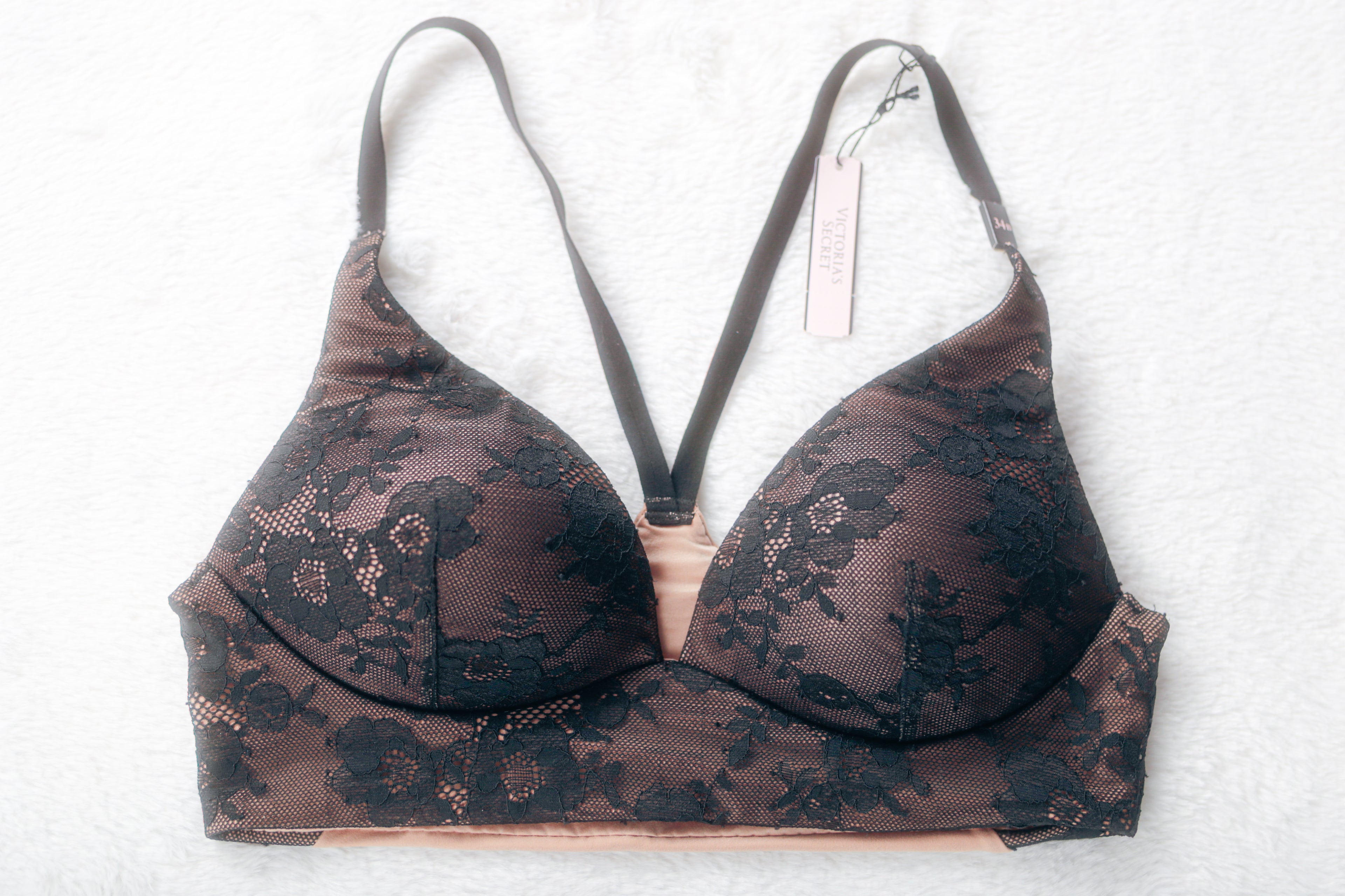 Victoria's Secret Body by Victoria Lined Plunge Racerback Wireless T-shirt Bra 34B Beige Black NEW