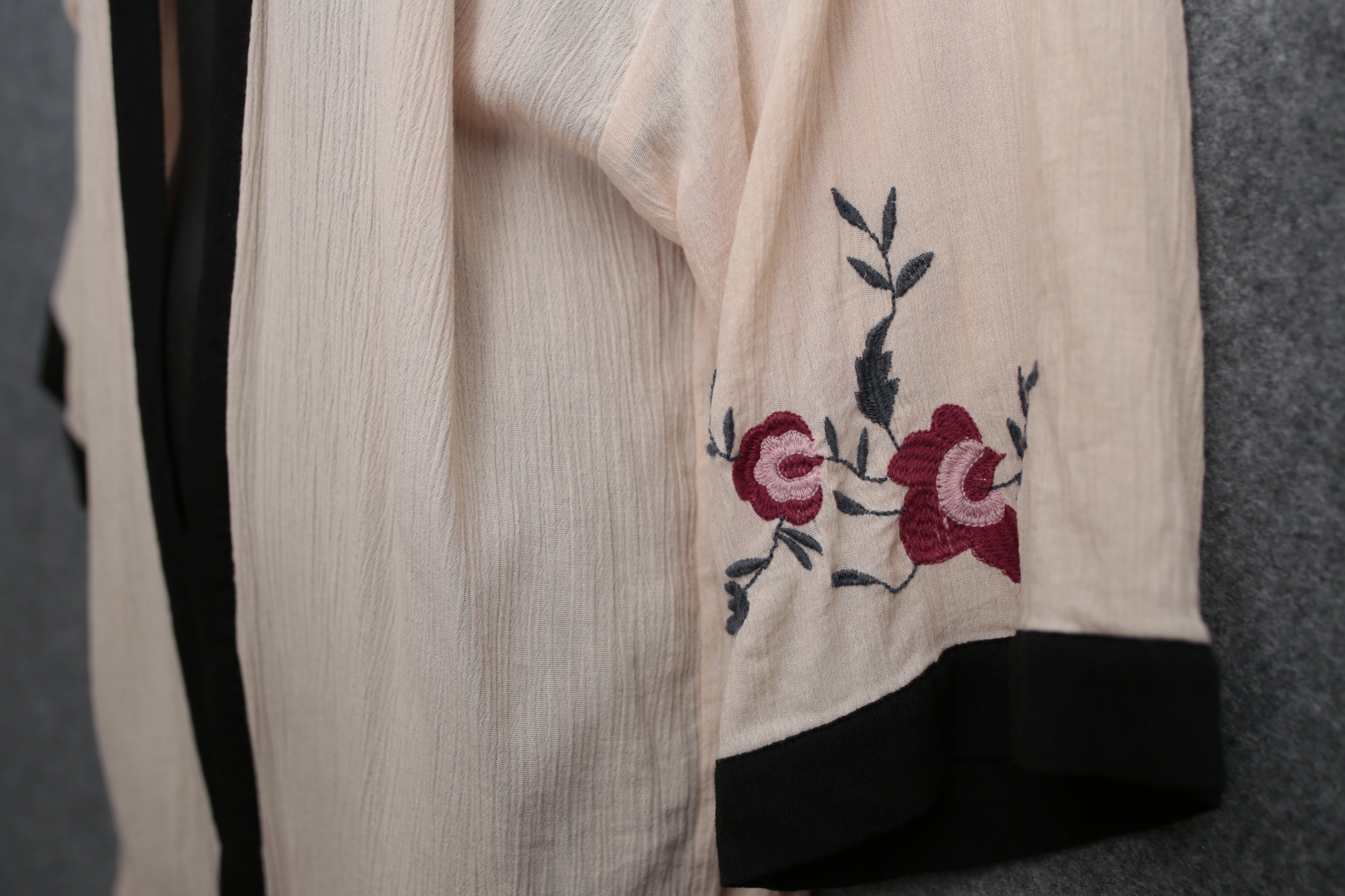 Wild Pearl Indian Semi-sheer Embroidered Robe Medium Pink Floral