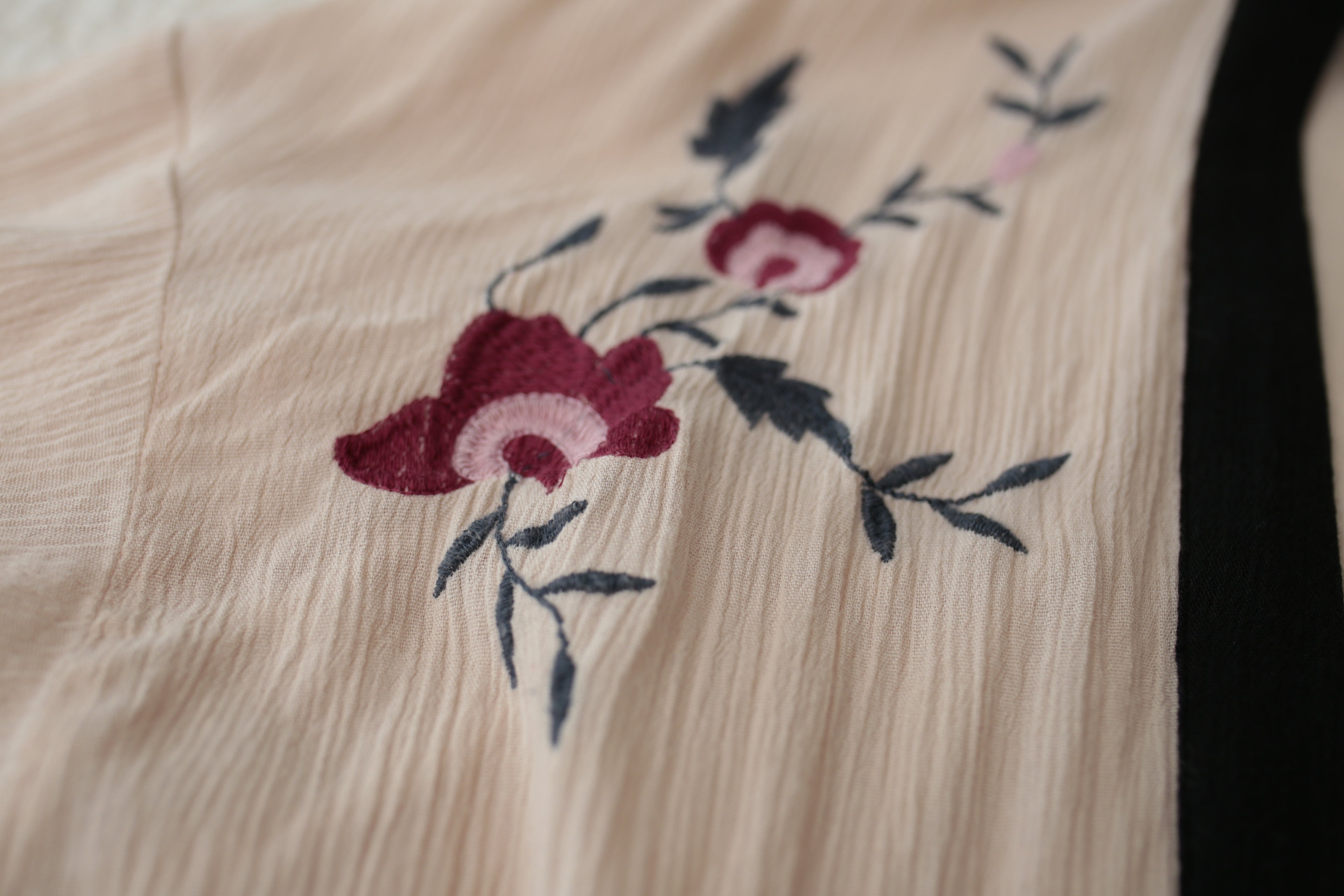 Wild Pearl Indian Semi-sheer Embroidered Robe Medium Pink Floral