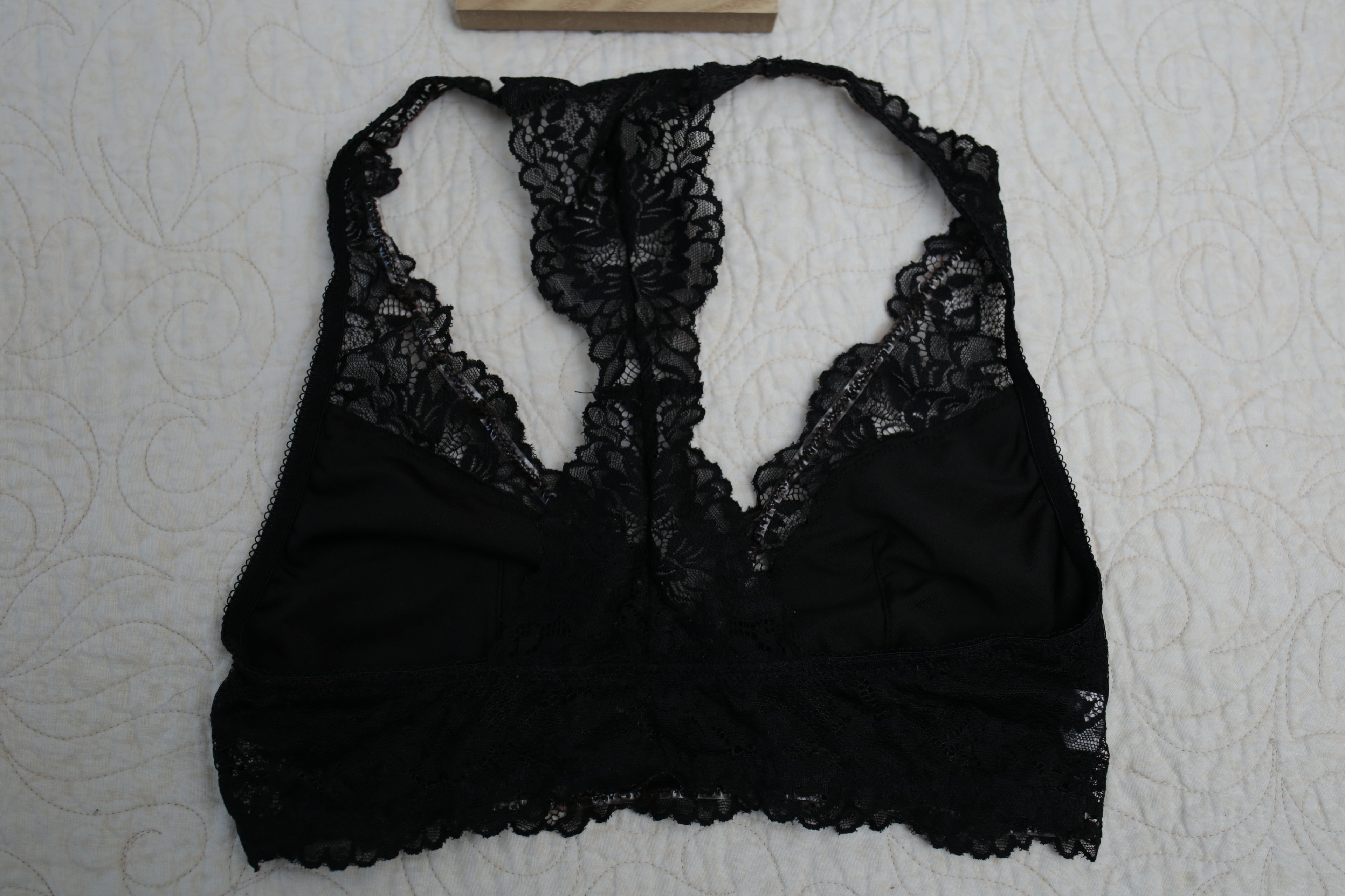 Maidenform Lined Lace Wireless Bralette Bra Small AA-C Cup Black