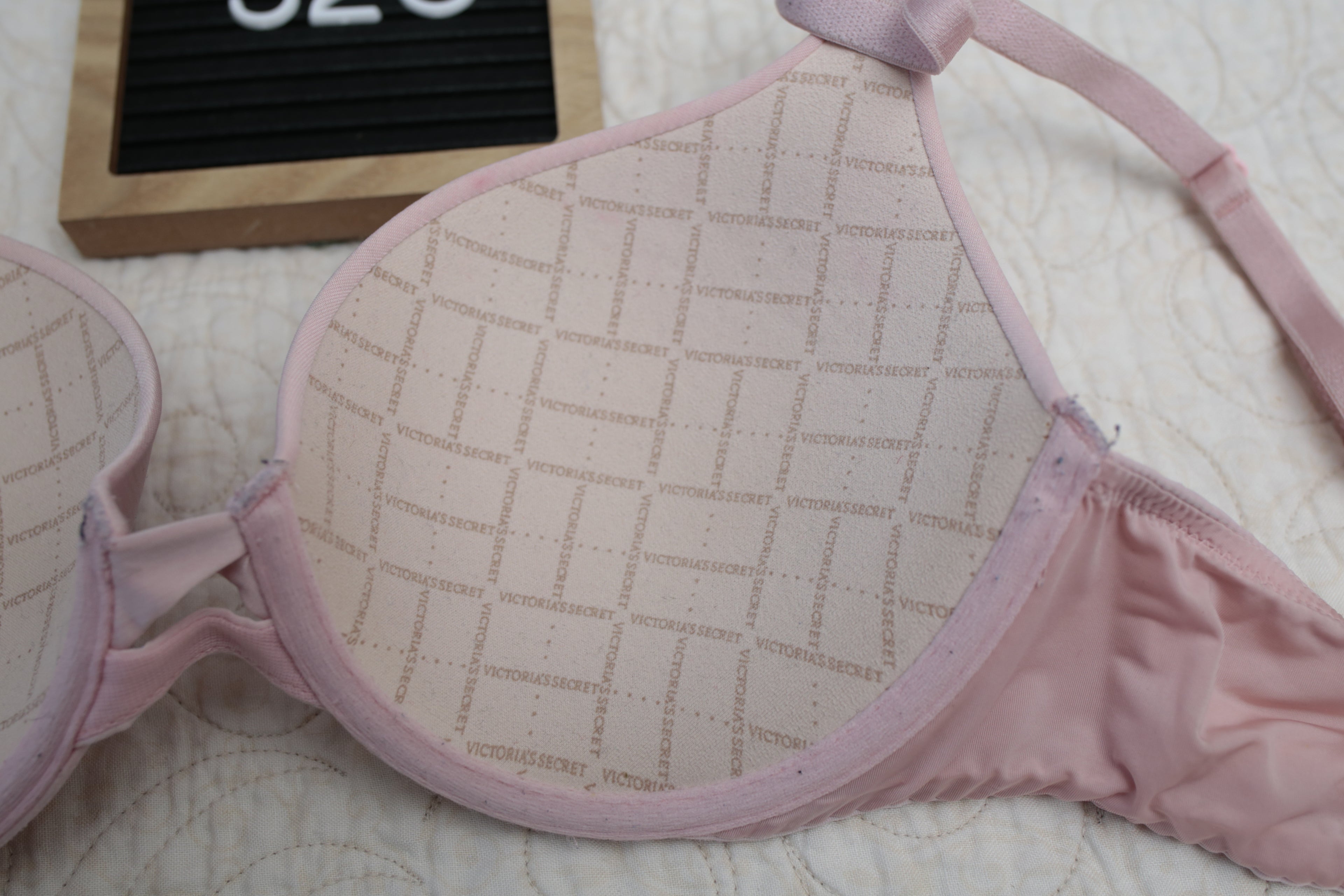 Victoria's Secret 32C Perfect Shape Padded Underwire Bra Pink