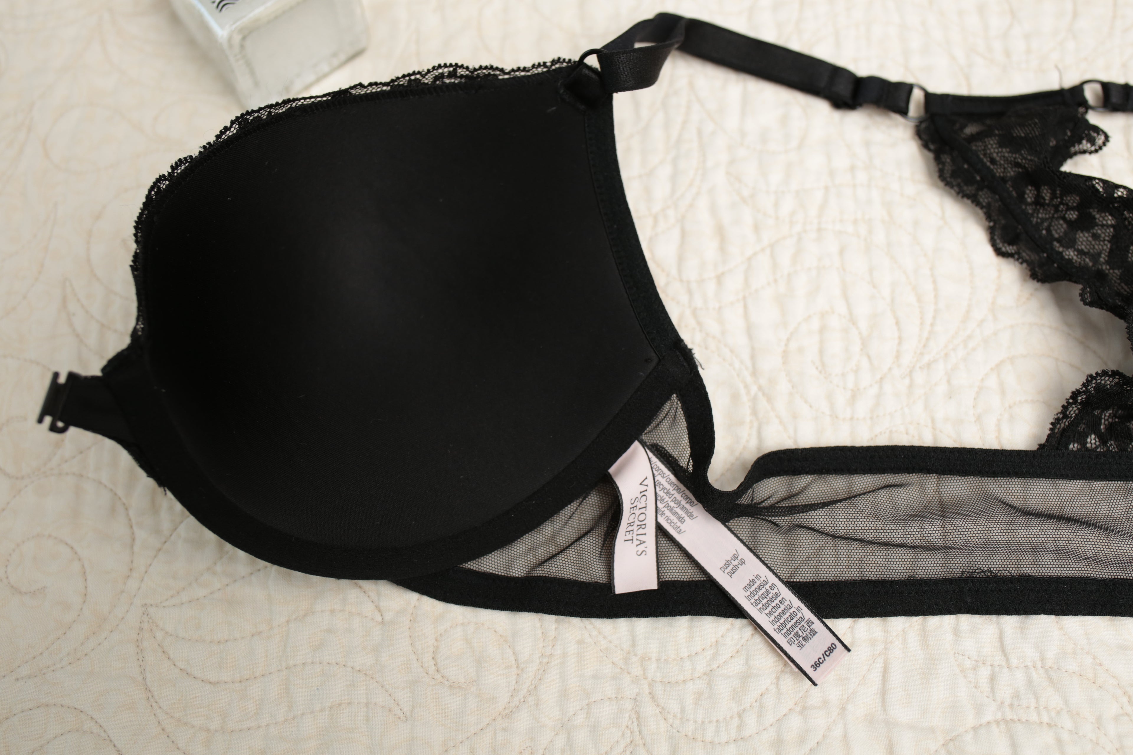 Victoria's Secret 36C Push-up Front Closure Racerback Bra Black Lace