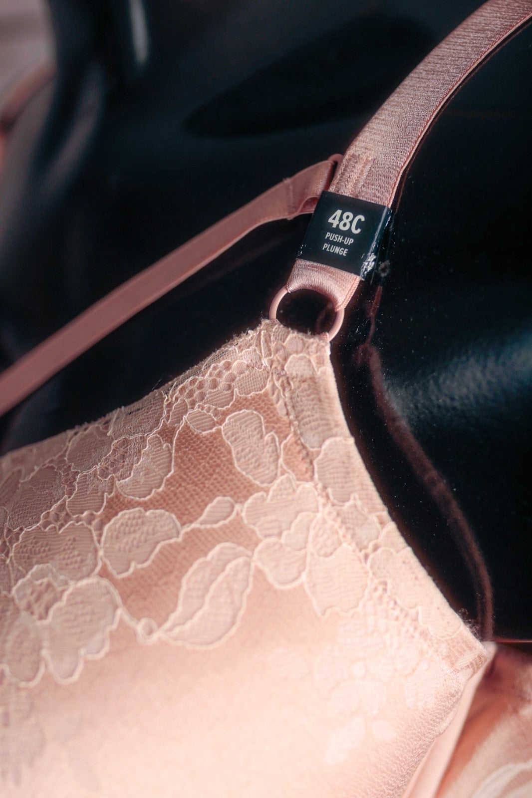 Torrid Curve 48C Push Up Plunge Molded Cage Strap Floral Satin Bra Pink NEW