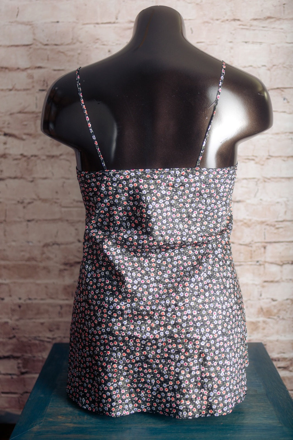 Val Mode Vintage Retro Pretty Dainty Floral Satin Cami Chemise Large Blue