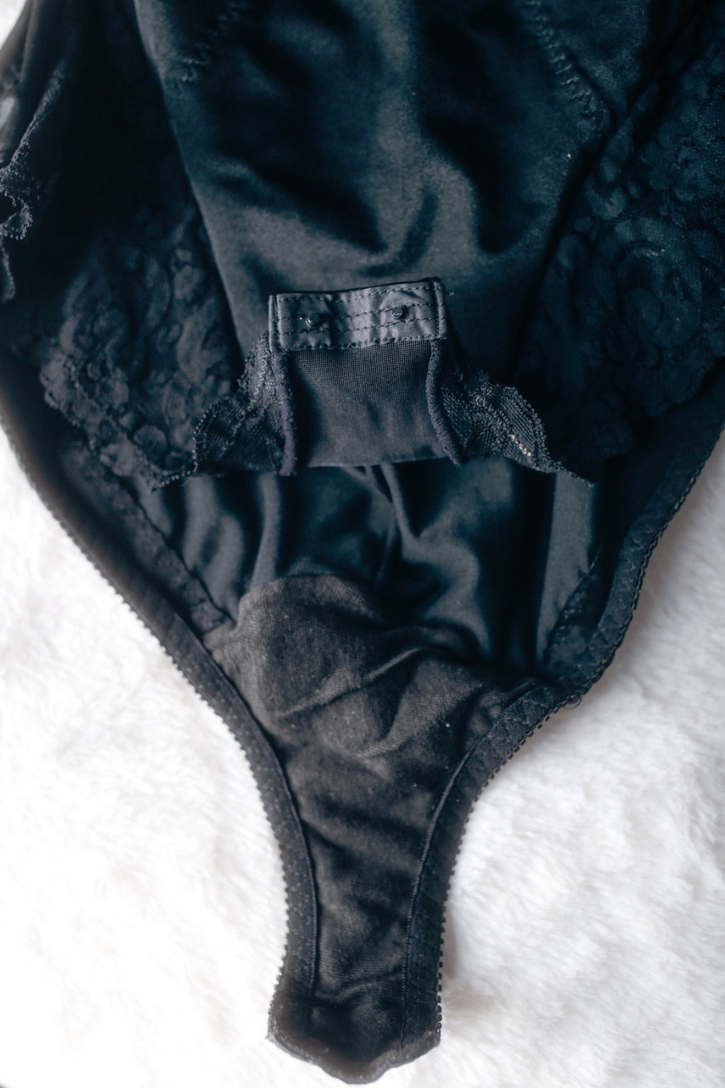 Victoria's Secret Vintage 90s Retro Satin Lace Teddy Bodysuit Lingerie Black 34B